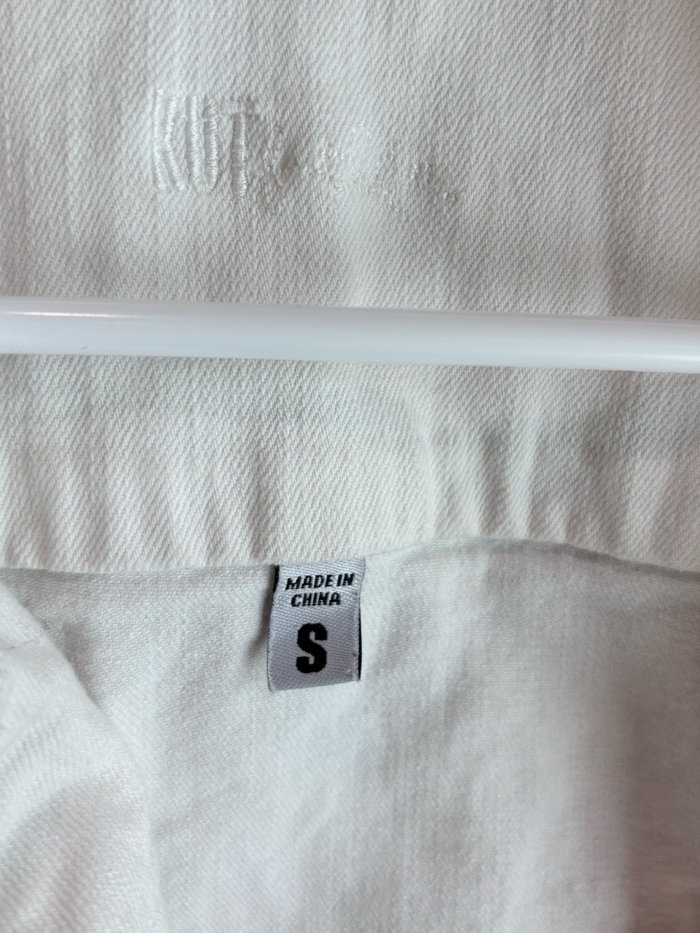KUT from the Kloth White Cropped Denim Jean Jacket Women’s Size Small - Picture 3 of 7